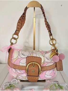NOT FOR SALE!! WANT TO BUY!! Coach Pink and Cream Signature Canvas Shoulder Bag